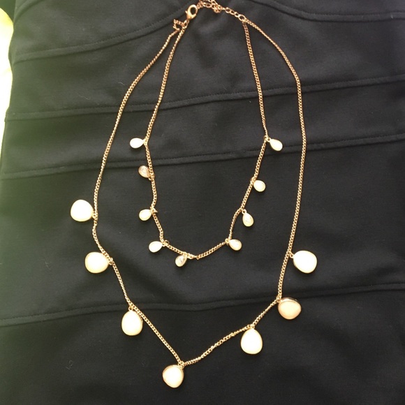 Beautiful statement necklace - Picture 2 of 5